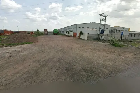 5,300 sq.ft plot, 16.41 m frontage near Vikhe Patil College, Nagapur